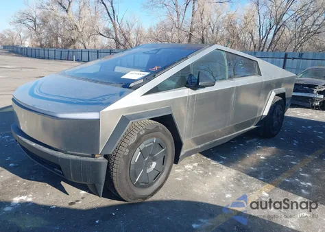 2025 Tesla Cybertruck Cyberbeast z USA, uszkodzony, nr VIN 7G2CEHEE5SA062137